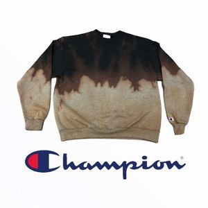 Custom Champion Crewneck 💥